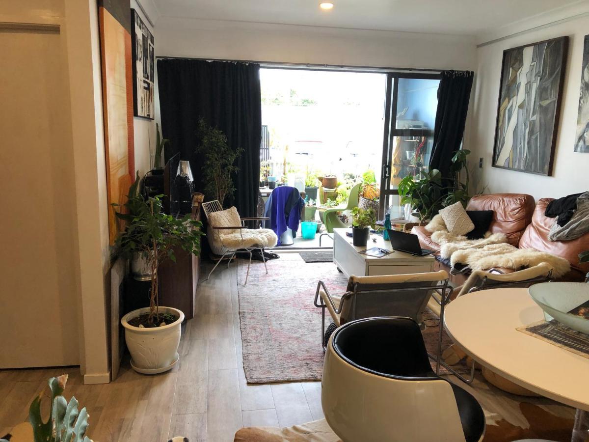 Cool Apartment, Central To Everything, Share With 2X Bulldogs Auckland Exteriér fotografie