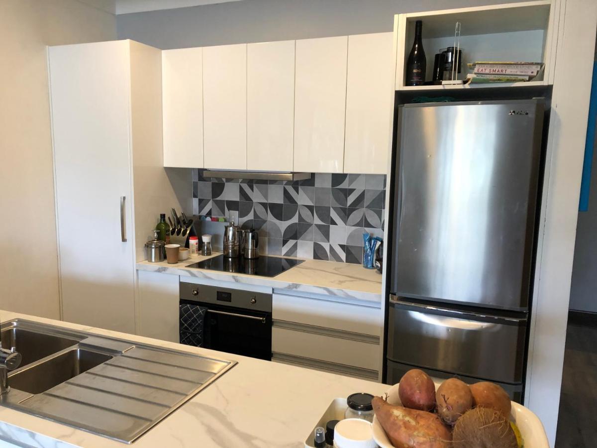 Cool Apartment, Central To Everything, Share With 2X Bulldogs Auckland Exteriér fotografie
